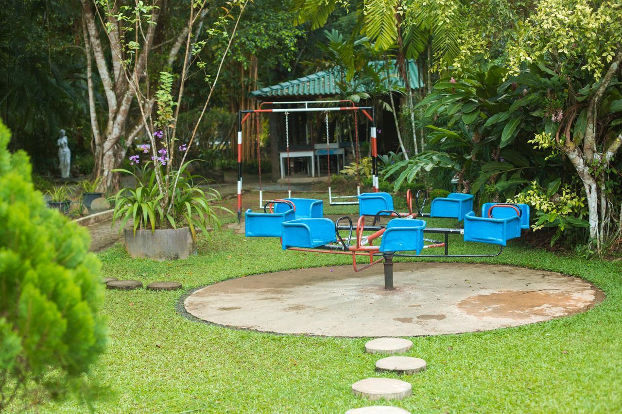 Hareesha Holiday Resort Galle Exterior photo